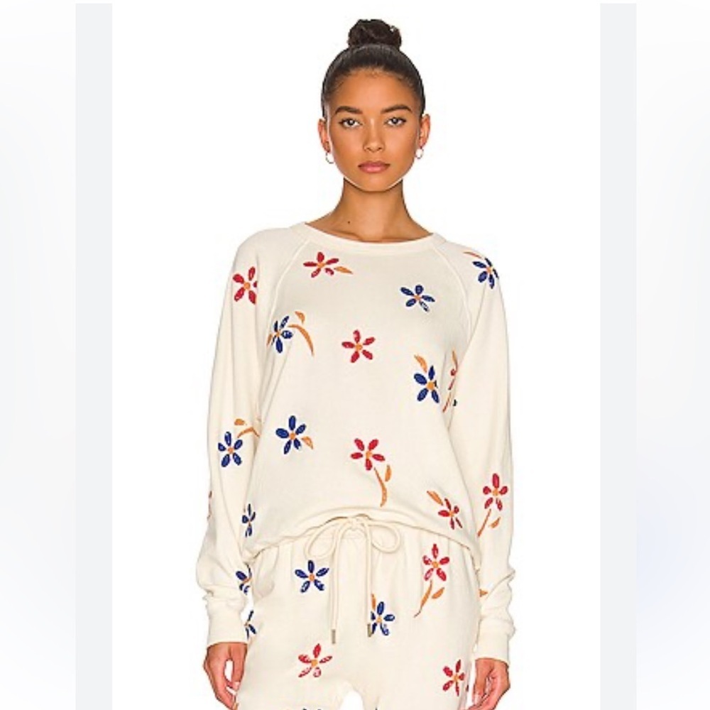 The Great college sweatshirt in washed white with western floral. Size 2 /M